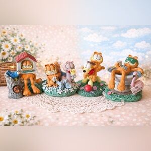 Vintage Garfield Figurines Set of 4 Danbury Mint 1978–1990 Rare